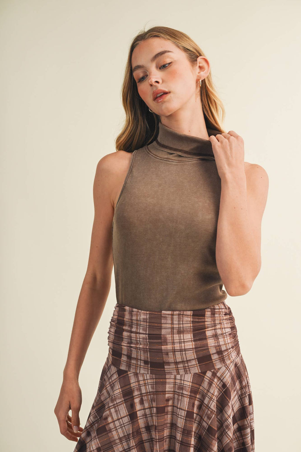 Mineral Washed Ribbed Knit Turtleneck Top